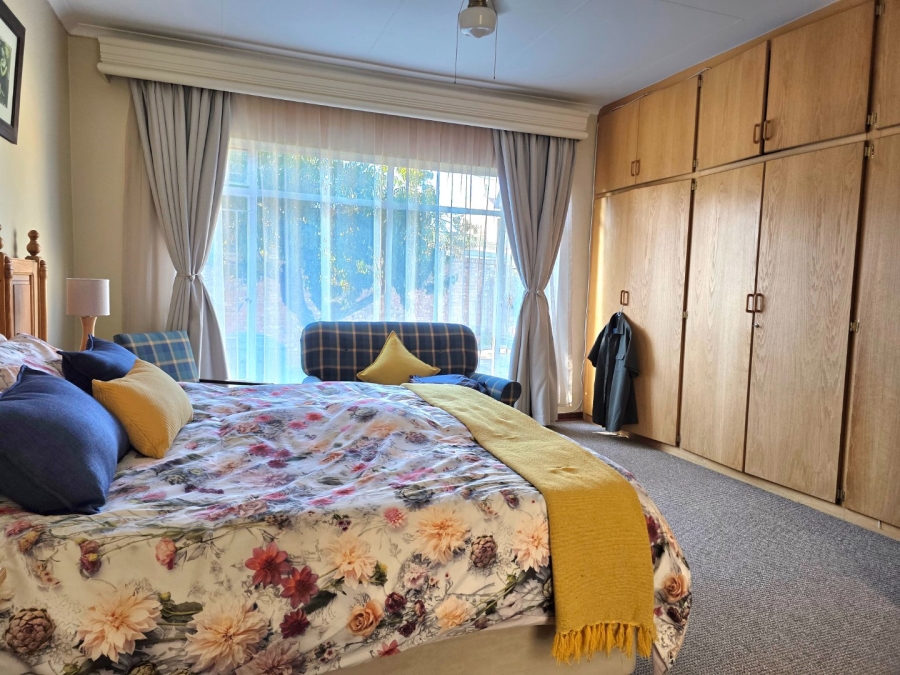 4 Bedroom Property for Sale in La Provance Free State